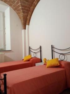 La casa di Dario, Darios house.