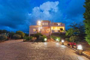 NV Luxury Villa Messinia Greece