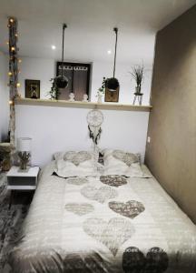 Appartements Studio zen et cosy, neuf en pleine ville : photos des chambres