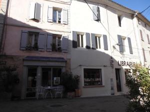 Appartements Le pigeonnier : photos des chambres