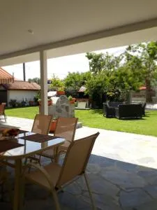 Elena Rooms-Apartments - Asproválta