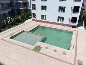 Apartment in Complex TARA