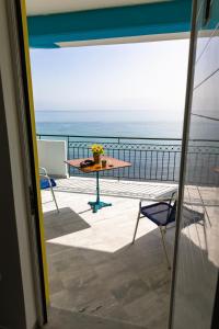 Iris Apartments Messinia Greece