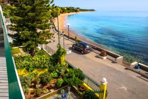 Iris Apartments Messinia Greece