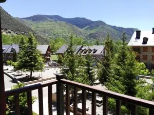 Soleado En Esterri - Guingueta