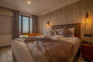 Double Room with Sea View room in Avrasya Port Hotel