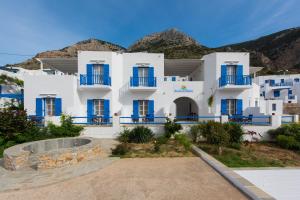 Boufounis Studios Sifnos Greece