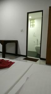 Top Rock Villa Unawatuna