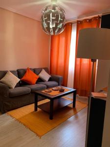 Apartamento Mota Los Prados-PARKING-WIFI GRATIS