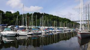 Appartements Quartier calme sur le port de plaisance et le GR34 : photos des chambres