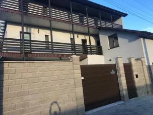 REEF APARTMENTS - Sukhyy Lyman