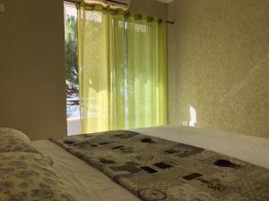 Mali i Robit Beachfront Apartment