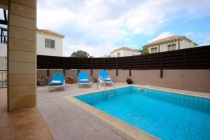 Villa Lola