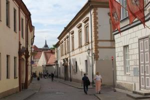 Heart of OLD TOWN - St. Ann apartment