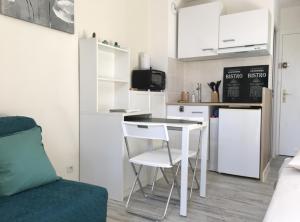 Appartements Studio renove balcon ensoleille et calme : photos des chambres