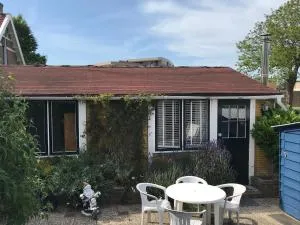 Familie Vakantiewoning Burgh-Haamstede - برغ هالمستاد