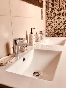 B&B / Chambres d'hotes Les Chambres d'Hotes chez Alisa et Daniel : photos des chambres