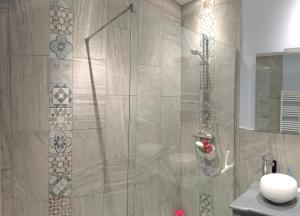 Maisons de vacances Maison & studio 14 pers avec piscine privee securisee : photos des chambres