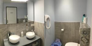 Maisons de vacances Maison & studio 14 pers avec piscine privee securisee : photos des chambres