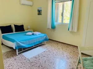 Small Apartment in Markopoulo center - Liádha