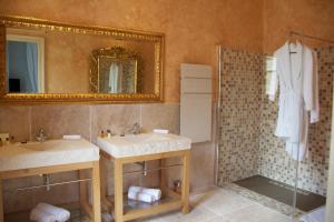 Hotels Chateau de Beguin : photos des chambres