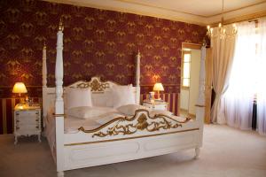 Hotels Chateau de Beguin : photos des chambres