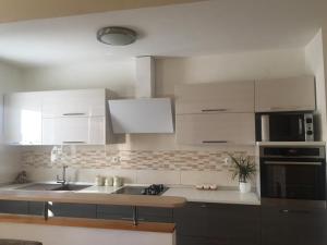 Apartments by the sea Zadar - Diklo, Zadar - 17199