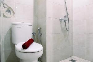 Comfy Studio Apartment No Kitchen Mustika Golf Residence By Travelio