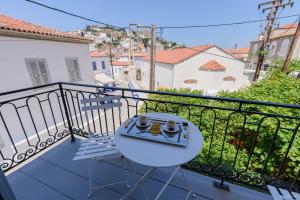 Hydras Pearl - Gold Pearl