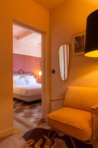 Hotels Le petit hotel : Chambre Double