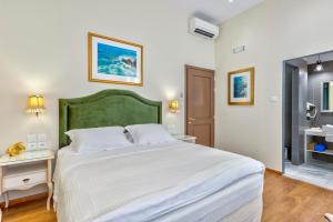 1844 Suites Syros Greece