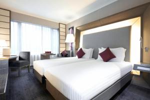 Superior Twin Room room in Novotel Nathan Road Kowloon