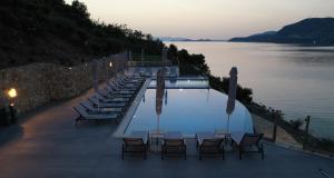 Blue Bay Apartments