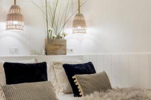Trastevere Gem Cozy Light-filled Retreat