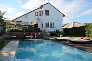 4 star cottage Villa55 Eisenstadt Austria