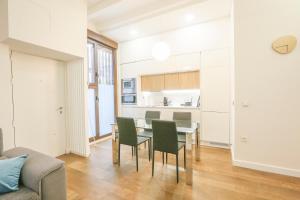 T&L TRIANA LOFT - Feel at Home