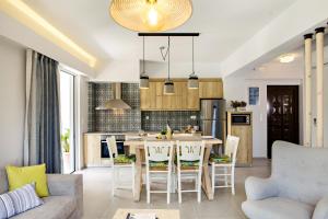 IRIDA Guesthouse by the Pool