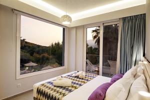 Irida Guesthouse by the pool Rethymno Greece