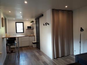 Appartements Studio avec jardin et stationnement gratuit a Rouen : photos des chambres