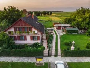 Gemenc Vendégház - Moháč