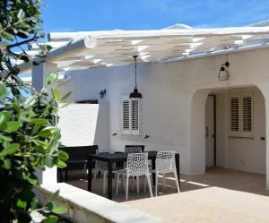 ALMAREA CORALLO appartamenti in villa vicino al mare - affitto breve - San Vito