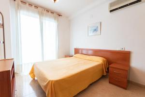 GoCosta Larimar FamilyB