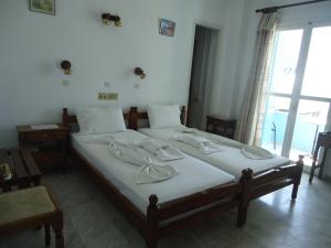 Zorbas Hotel & Studios Samos Greece