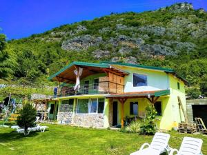 Talu Villa Two Brothers Ohrid Makedoonia