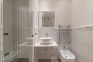 Loft Farnese soggiorno 2 stanze 2 bagni luxury centro