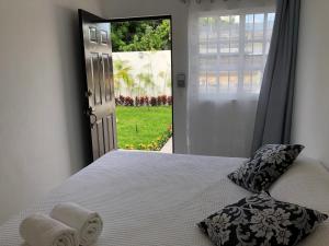 Vacation Rental - Standard Room at Casa Cocoa