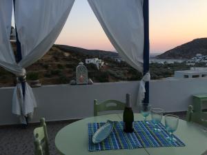 Villa Costa Studios Sifnos Greece