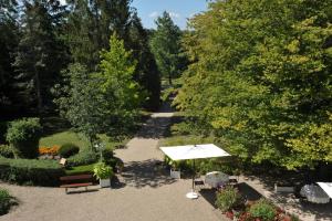 Hotels Logis L'hermitage : photos des chambres