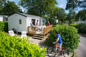 Campings Camping Officiel Siblu Domaine de Kerlann : photos des chambres