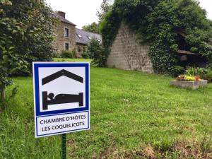 B&B / Chambres d'hotes Les Coquelicots : photos des chambres